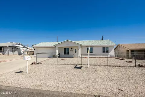 3426 Mockingbird Dr, Lake Havasu City, AZ 86406