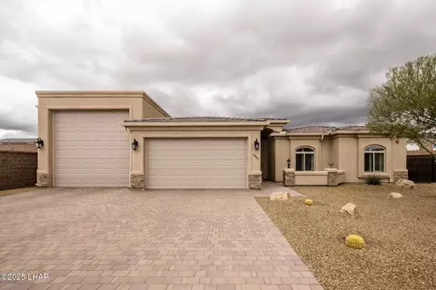6869 Avienda De Los Foothills, Lake Havasu City, AZ 86406