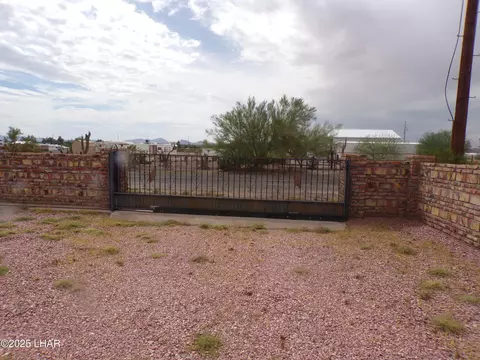 44235 Olive St, Bouse, AZ 85325 photo 32