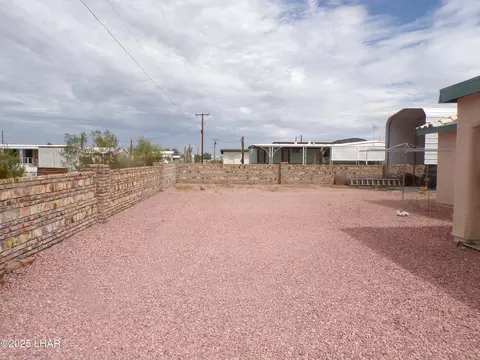 44235 Olive St, Bouse, AZ 85325 photo 29