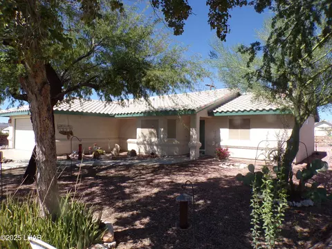 44235 Olive St, Bouse, AZ 85325 photo 3