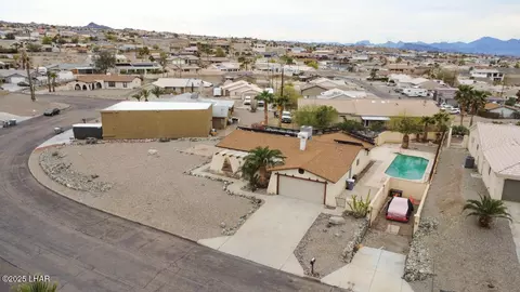 3230 Douglas Dr, Lake Havasu City, AZ 86404