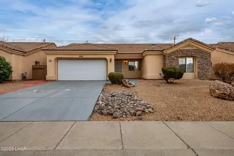 3740 Heather Ave, Kingman, AZ 86401