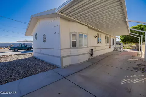 473 Bluewater Dr, Parker, AZ 85344