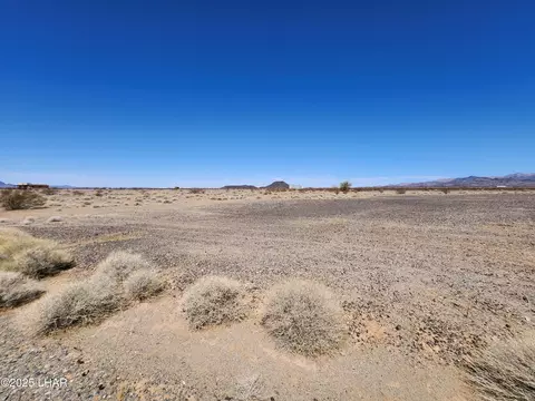 55699 Golden Way, Salome, AZ 85348