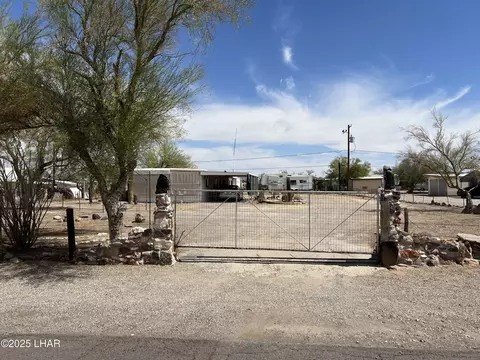 95 Oregon Ave, Quartzsite, AZ 85346