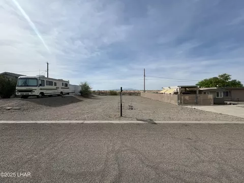 1975 Bayshore Rd, Lake Havasu City, AZ 86404