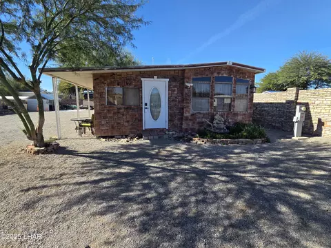 49584 Opal Ave, Quartzsite, AZ 85346