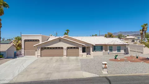 3489 Thunderhead Dr, Lake Havasu City, AZ 86406
