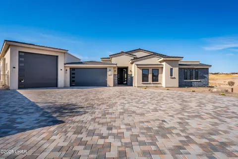 1833 E Deacon Dr, Lake Havasu City, AZ 86404