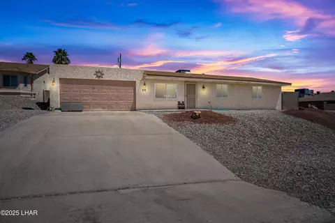 20 Mcculloch Bay, Lake Havasu City, AZ 86403