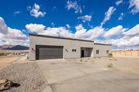 1020 Riverside Dr, Lake Havasu City, AZ 86404