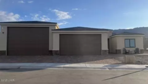 7975 Avienda De Las Colinas, Lake Havasu City, AZ 86406