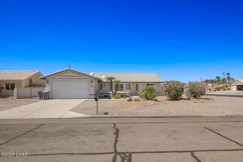 3190 Gatewood Dr, Lake Havasu City, AZ 86404