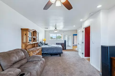 Bedroom - 3030 E Gordon Dr, Kingman, AZ 86409 photo 2 of 13