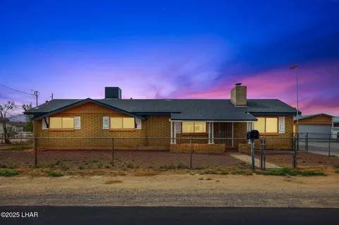 3030 E Gordon Dr, Kingman, AZ 86409
