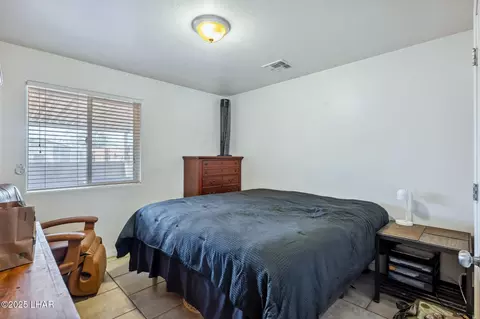 Bedroom - 3030 E Gordon Dr, Kingman, AZ 86409 photo 11 of 13