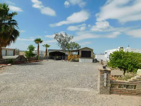 28086 Frame, Bouse, AZ 85325 photo 1