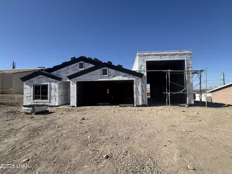 2290 Fisherman Dr, Lake Havasu City, AZ 86404