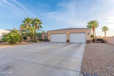 26 Tempest Ln, Lake Havasu City, AZ 86403