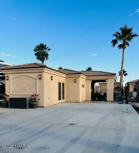 1905 Victoria Farms Rd #348, Lake Havasu City, AZ 86404
