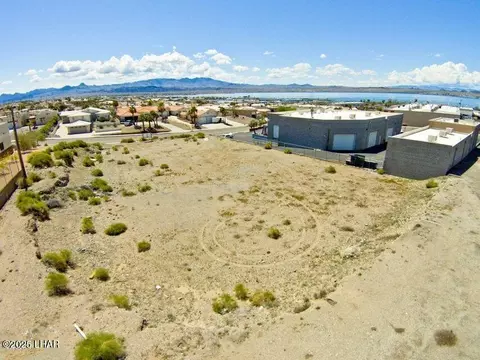 1755 Kiowa Ave, Lake Havasu City, AZ 86403