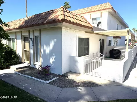 1821 Montana Vis #A, Lake Havasu City, AZ 86403