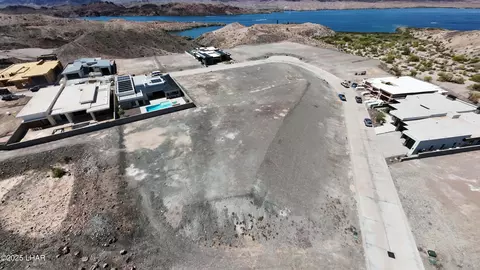 2434 Wren Cove Way, Lake Havasu City, AZ 86406