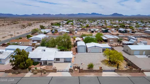 49539 Rainbow Dr, Quartzsite, AZ 85346