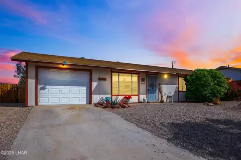 829 Manor Dr, Lake Havasu City, AZ 86403
