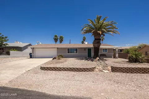 3886 Osage Dr, Lake Havasu City, AZ 86406