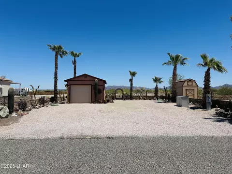 311 N Moon Mountain Ave #56, Quartzsite, AZ 85346