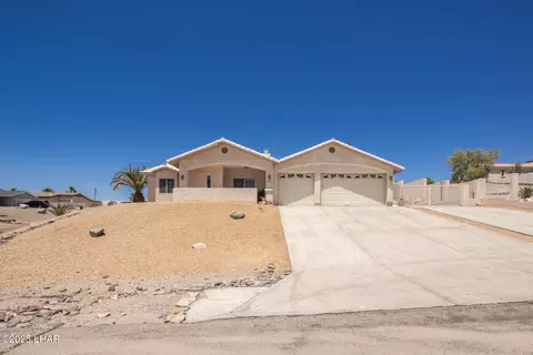 3171 Oakwood Dr, Lake Havasu City, AZ 86404