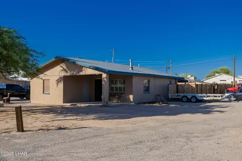 1217 S Palo Verde Ave, Parker, AZ 85344