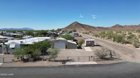 775 W Comanche Dr, Quartzsite, AZ 85346