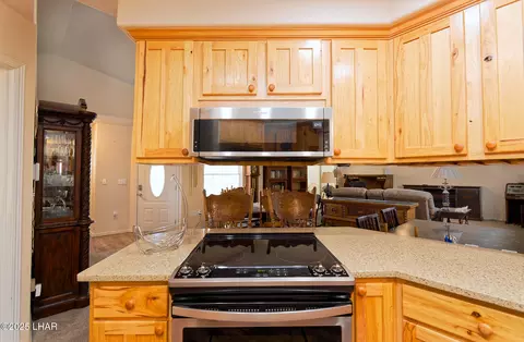 Kitchen - 49689 Ruby Ave, Quartzsite, AZ 85346 photo 3 of 4