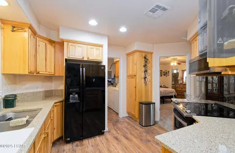 Kitchen - 49689 Ruby Ave, Quartzsite, AZ 85346 photo 1 of 4