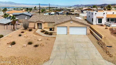 2183 Runabout Dr, Lake Havasu City, AZ 86403