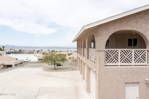2311 Rainbow Ave, Lake Havasu City, AZ 86403