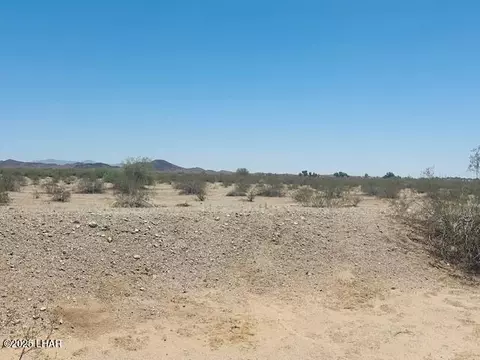 000 000, Bouse, AZ 85325 photo 4
