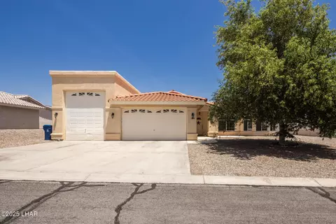 3864 N Stratford St, Lake Havasu City, AZ 86404