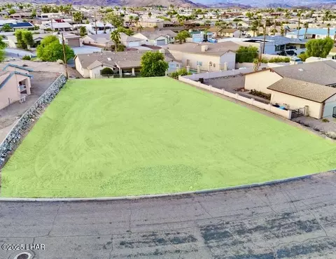 2830 War Eagle Dr, Lake Havasu City, AZ 86406