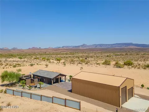 16139 S Shep Ln, Yucca, AZ 86438