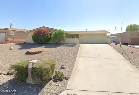 3380 Roadrunner Dr, Lake Havasu City, AZ 86406