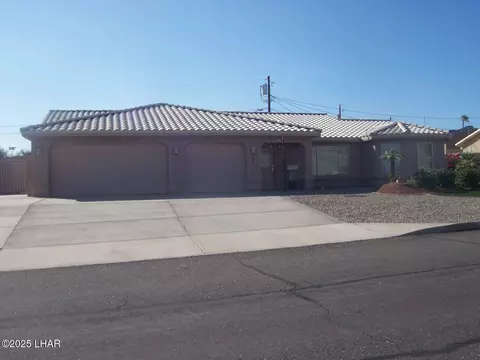3575 Bluecrest Dr, Lake Havasu City, AZ 86406