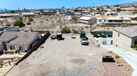 3135 Gatewood Dr, Lake Havasu City, AZ 86404
