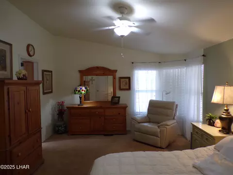 Bedroom - 44112 Ocotillo St, Bouse, AZ 85325 photo 1 of 12