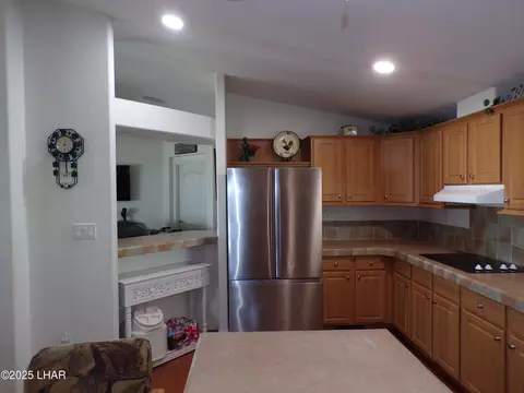 Kitchen - 44112 Ocotillo St, Bouse, AZ 85325 photo 2 of 9