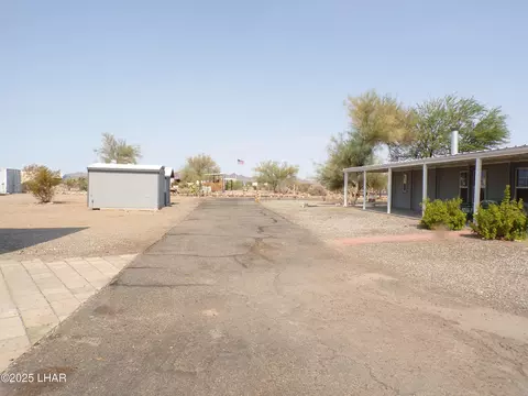 Exterior - 44112 Ocotillo St, Bouse, AZ 85325 photo 20 of 22