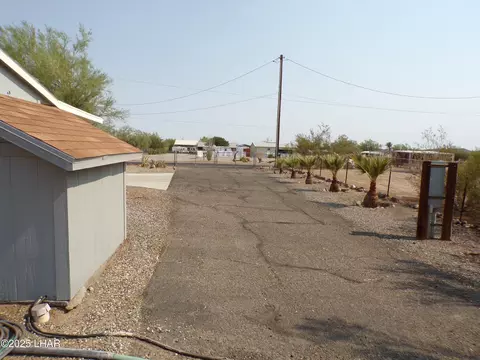Exterior - 44112 Ocotillo St, Bouse, AZ 85325 photo 15 of 22